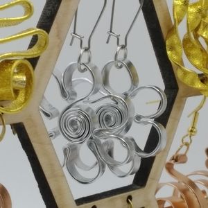 Flower Handmade one-of-a-kind flat wire-wrapped e…
